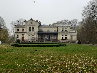 Dwór Żółtowskich w Nekli